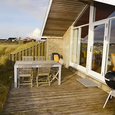 Holiday home Holiday Slunden F- 4186